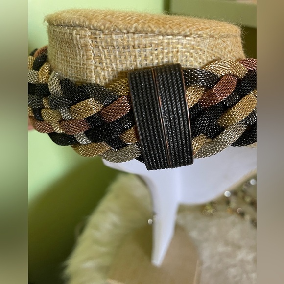 Elegant Braided Necklace in Black, Brown, and Gold - Picture 6 of 6